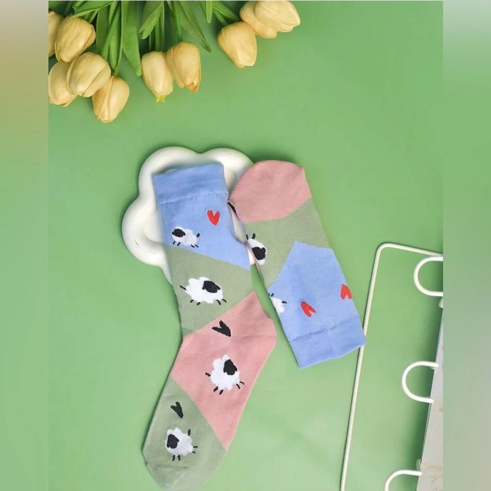 Sheep Socks lamb farm funny Womens girls teens gift heart pattern animal kids